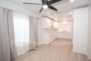 Photo - 522 N 12th St House
