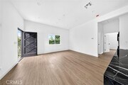 Photo - 6514 Kraft Ave