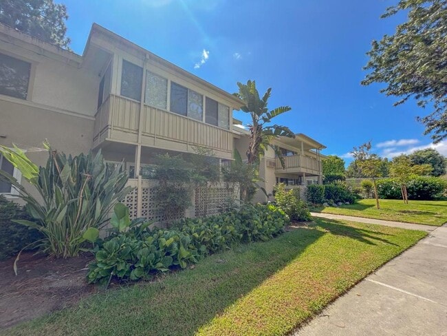 Photo - 353 Avenida Sevilla