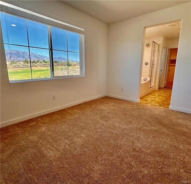 Photo - 35448 Price St