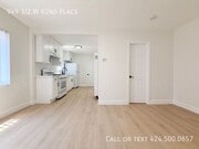 Photo - 949 1/2 W 62nd Place-