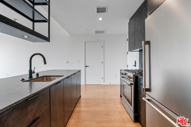 Photo - 10700 Tabor St Unit 408