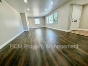 Photo - 318 S California St
