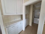 Photo - Raymond Ave 819/821 Unit 821