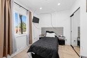 Photo - Comfortable 3 Bedroom Home with Private Backyard in Riverside