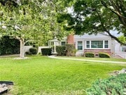 Photo - 10 W Longden Ave House