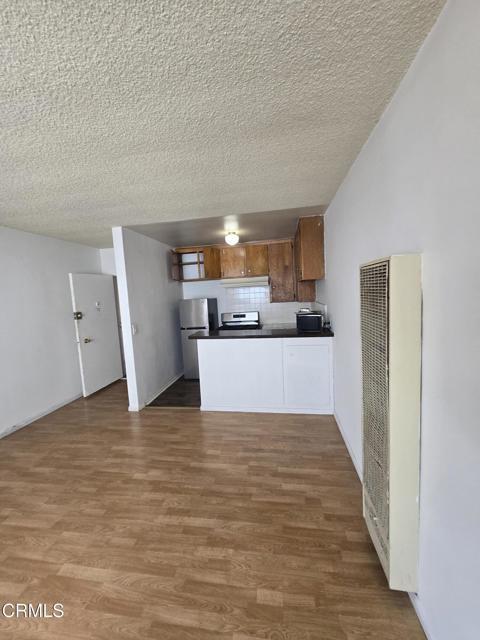 Building Photo - 811 Mariposa Ave Unit 12