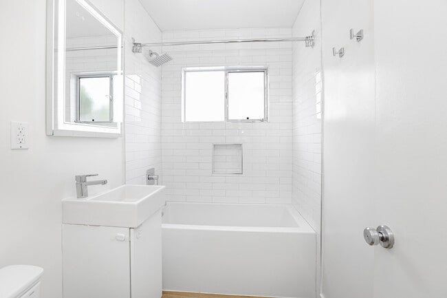 Photo - 951 N Curson Ave