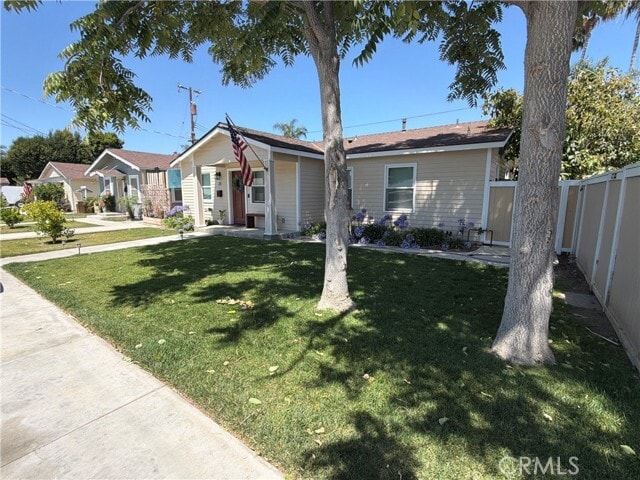 Photo - 211 N Parker St