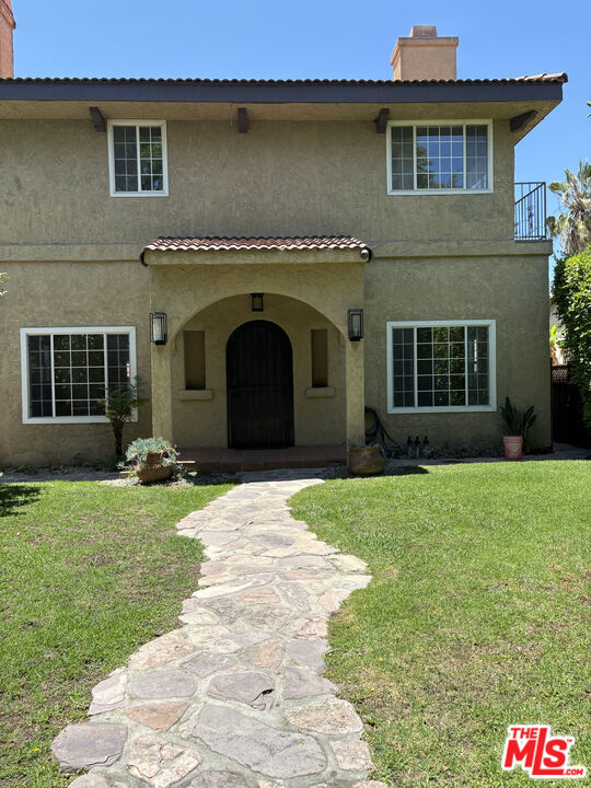 Photo - 1631 S Point View St