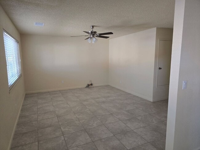 Photo - RECENTLY BEAUTIFULLY RENOVATED 4 BEDROOM 2...