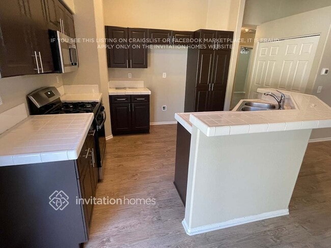 Photo - 42550 Blossom Dr