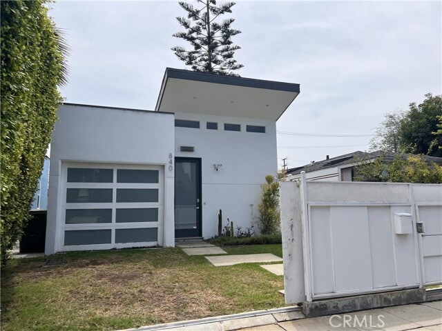Building Photo - 840 Brooks Ave