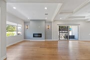 Photo - 1828 W 47th St House