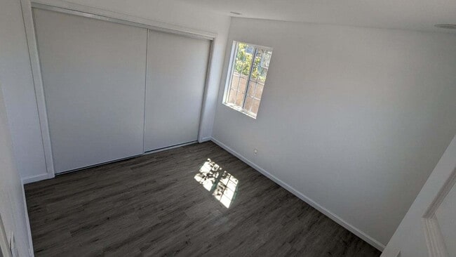 Photo - 11837 Daphne Ave