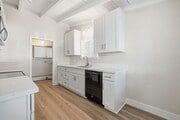 Photo - 610 Heliotrope Ave Unit 610