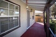 Front Porch - 140 N Berkeley Ave