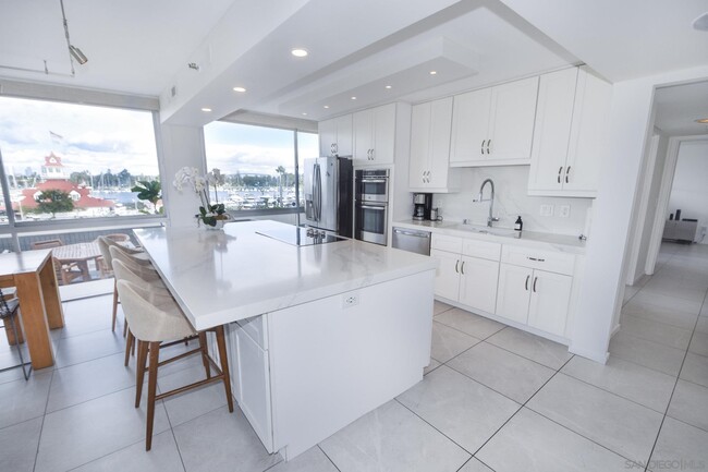 Photo - 1710 Avenida Del Mundo