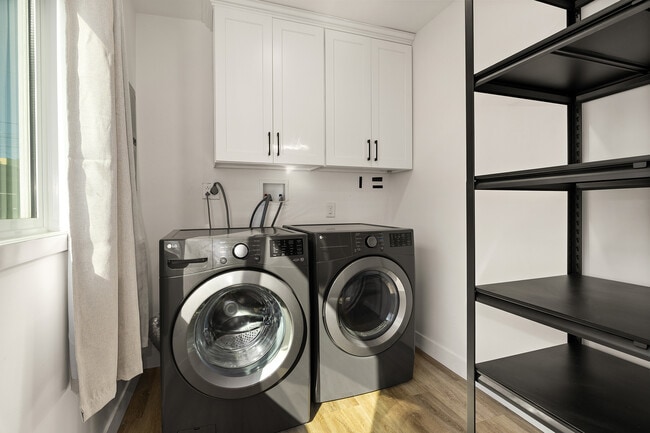 Photo - 715 Sunset Ave