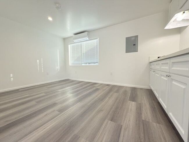 Photo - 1-Bedroom ADU – Modern Comfort & Prime Loc...