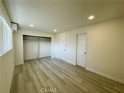 Photo - 660 E 6th St Townhome