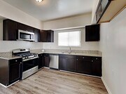 Photo - 940 W Kensington Rd