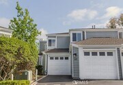 Photo - 411 San Nicholas Ct Townhome