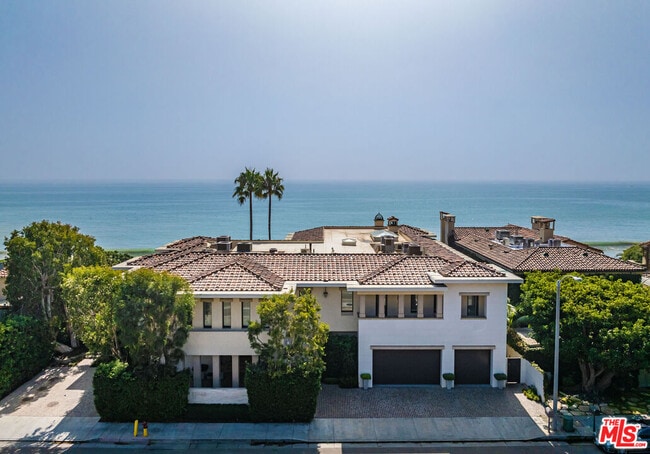 Photo - 22368 Pacific Coast Hwy