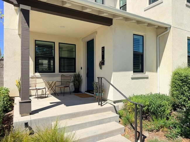 Photo - Elegant Rancho Mission Viejo Home with Open Floor Plan