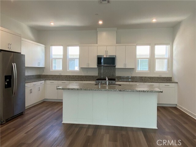 Photo - 1319 W Cara Dr