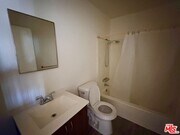 Photo - 815 S Ardmore Ave Unit 202