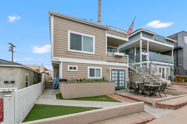 Photo - Spacious 3 BD/3 BA Furnished Home Near Mission Beach 9-Month Lease