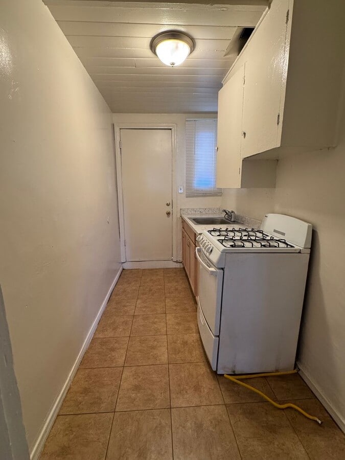 Photo - 6th 2336-2340 Unit 2338