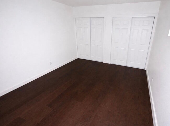 Photo - 1711 W 144th St Unit #4