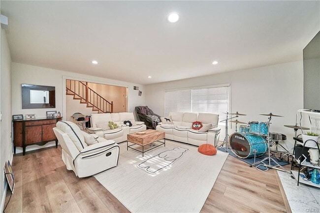 Photo - 10940 Topeka Dr