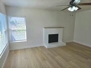 Photo - 4280 Napier St