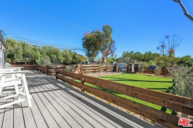 Photo - 27357 Pacific Coast Hwy