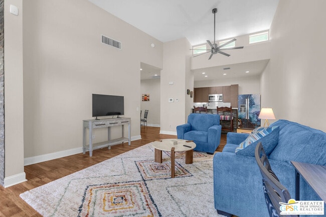 Photo - 3657 Quiet Side St