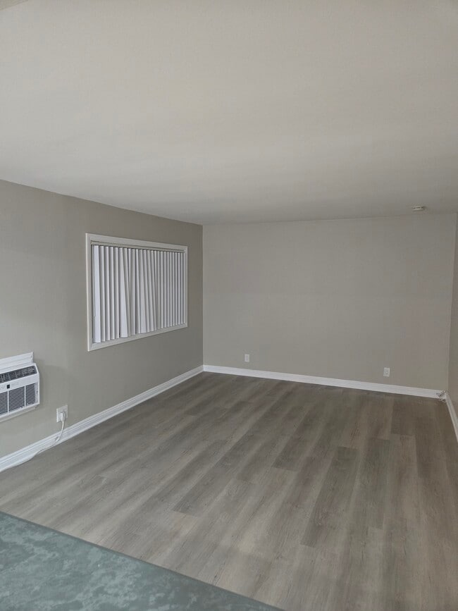 Photo - Walnut Villas Apartment