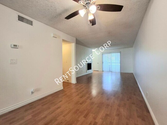 Photo - 20345 Rue Crevier Unit 507