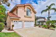 Photo - 1825 Golden Oak St