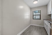 Photo - Park Lofts Apartments Unit M