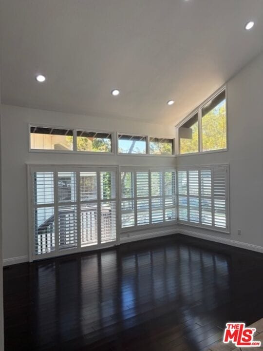 Photo - 2880 Woodwardia Dr