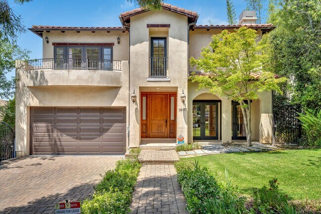 Photo - GORGEOUS 7 BED 6.5 BATH FOR LEASE IN BEVER...