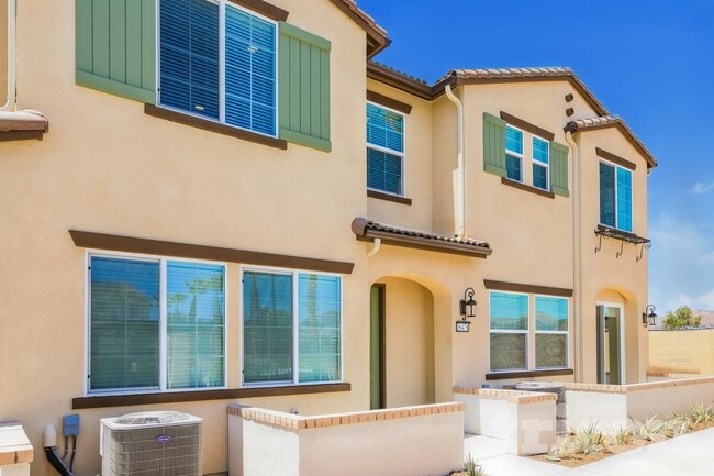 Building Photo - 36478 Tal Vez Wy