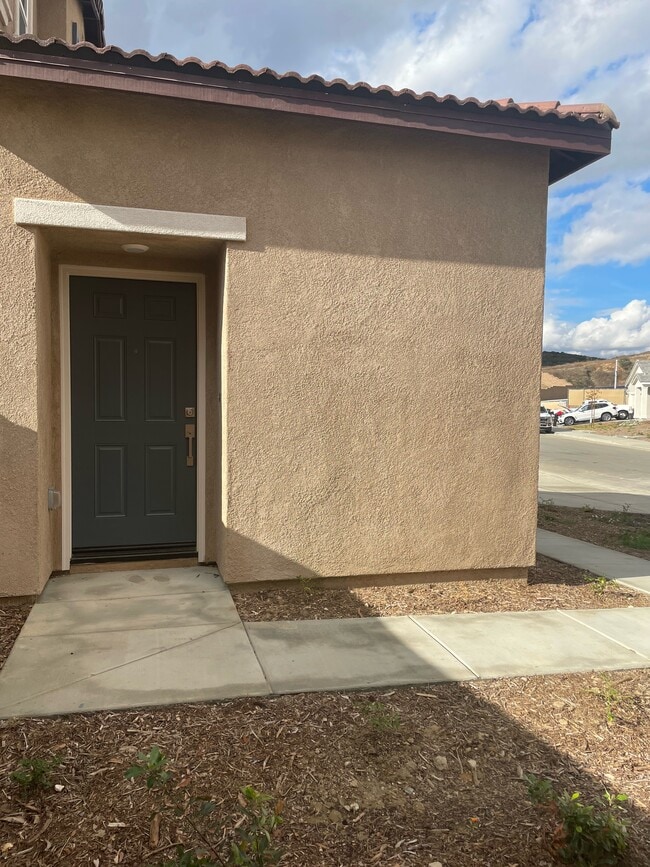 Building Photo - 35289 Sorenstam Dr