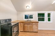 Photo - 23083 Hemlock Ln