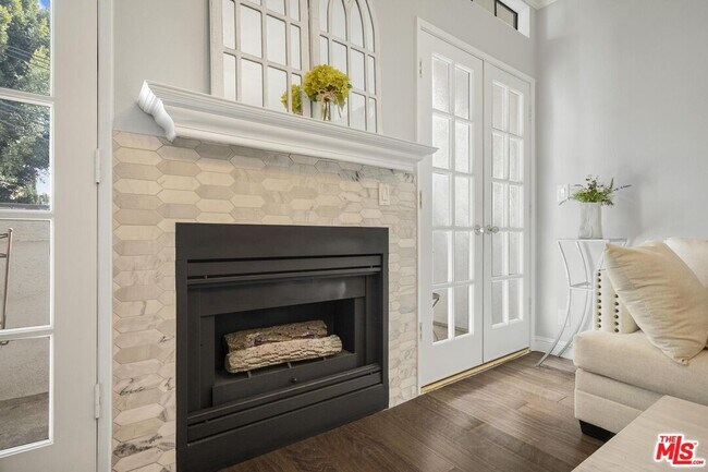 Photo - 860 S Lucerne Blvd Unit 101