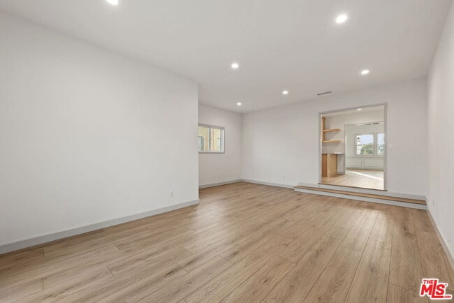 Photo - 3866 Westside Ave