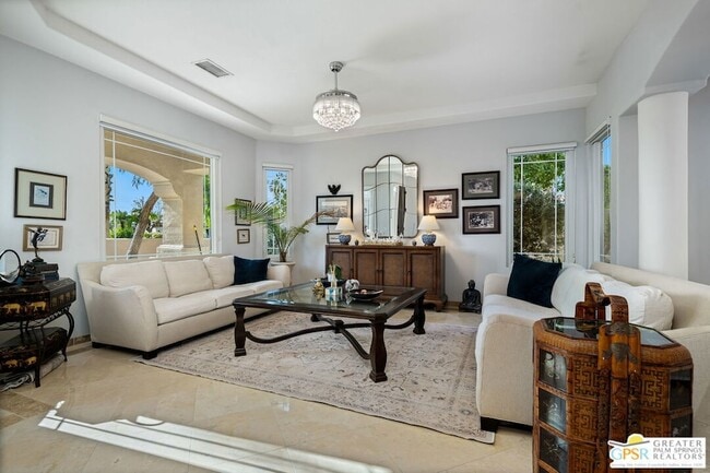 Photo - 47925 Via Livorno